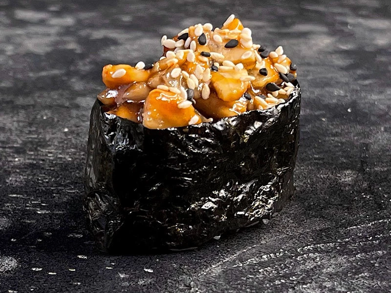 Гункан с угрем