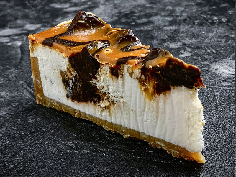 Чизкейк Брауни с карамелью